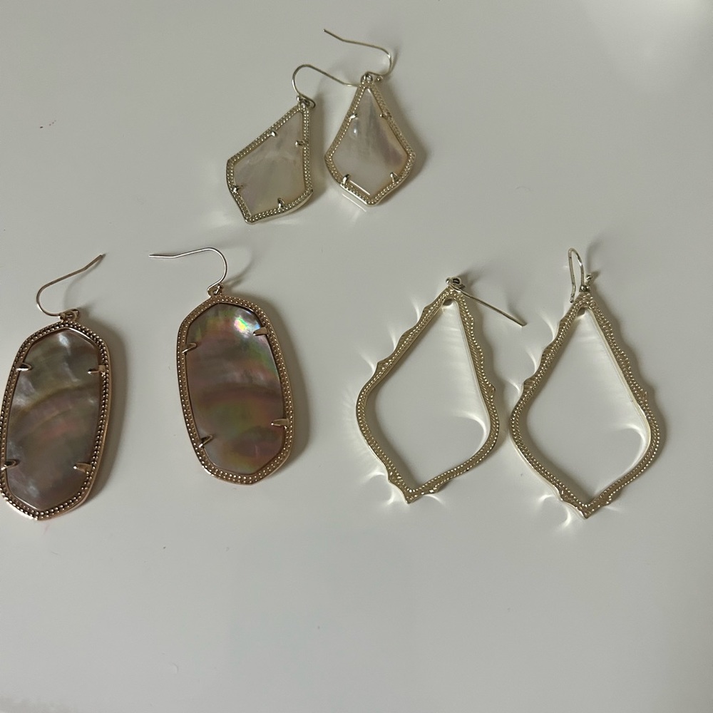 Kendra Scott earrings